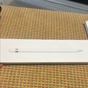 Apple White Digital Pen